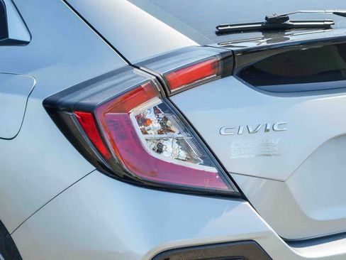 Used 2019 Honda Civic EX image 7