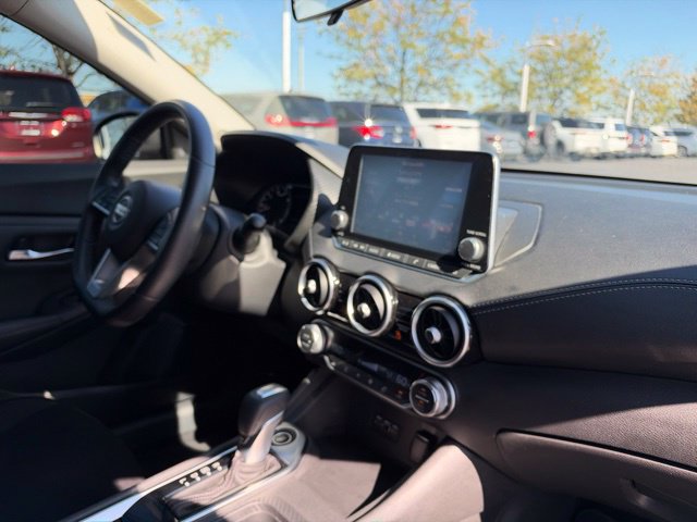 Used 2020 Nissan Sentra SV FWD image 31