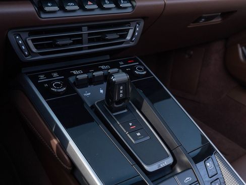 Certified 2025 Porsche 911 Turbo S image 32