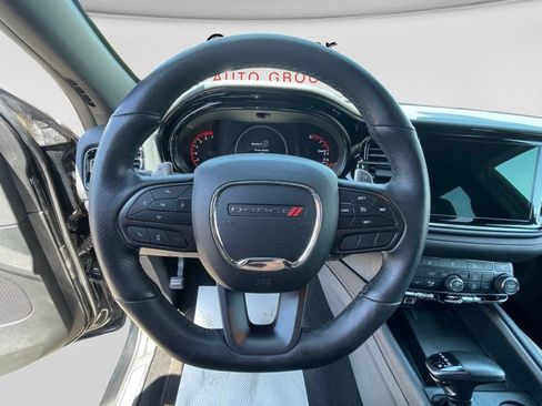 Used 2022 Dodge Durango R/T w/ Blacktop Package AWD/4WD image 35