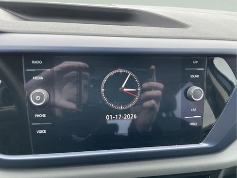 Used 2023 Volkswagen Taos SE w/ Black Wheel Package image 26