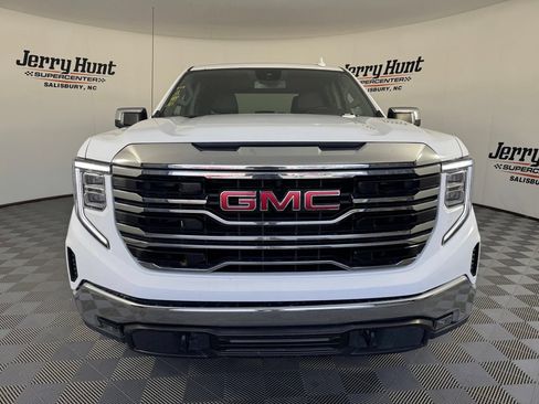 Used 2025 GMC Sierra 1500 SLT AWD/4WD image 5