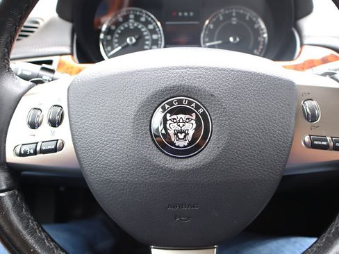 Used 2007 Jaguar XK Coupe RWD image 29