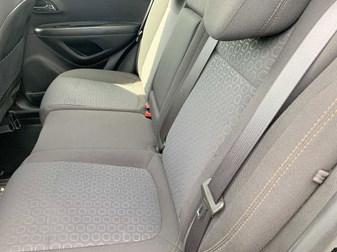 Certified 2020 Chevrolet Trax LS image 21