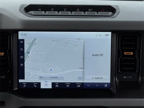 Used 2023 Ford Bronco Badlands image 15