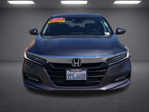 Used 2019 Honda Accord Touring image 9