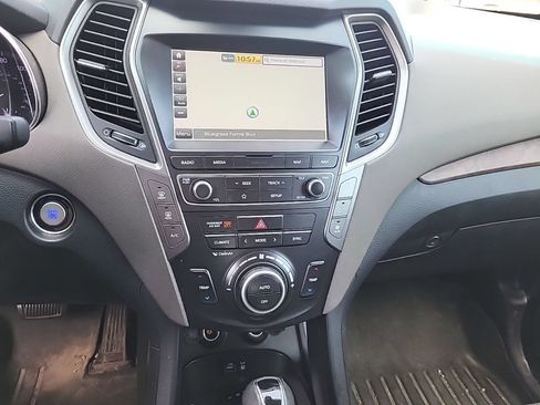 Used 2019 Hyundai Santa Fe XL FWD image 5
