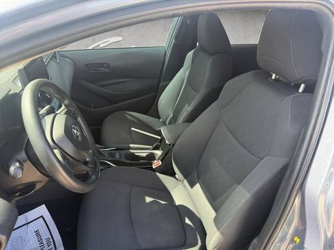 Used 2022 Toyota Corolla LE FWD image 20