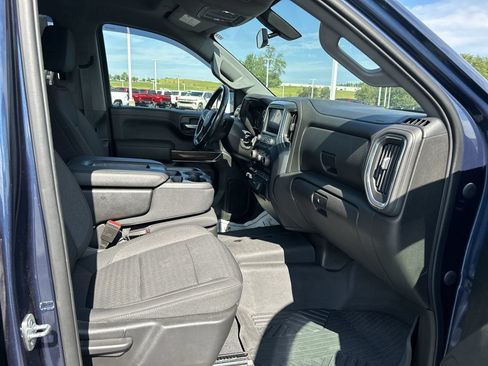 Used 2021 Chevrolet Silverado 1500 RST AWD/4WD image 15