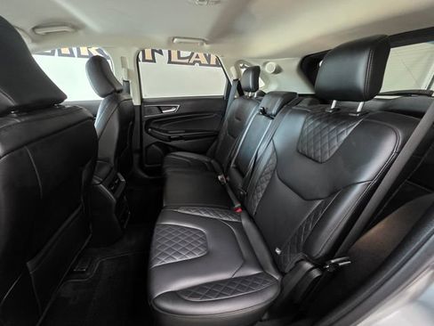 Used 2024 Ford Edge Titanium AWD/4WD image 10