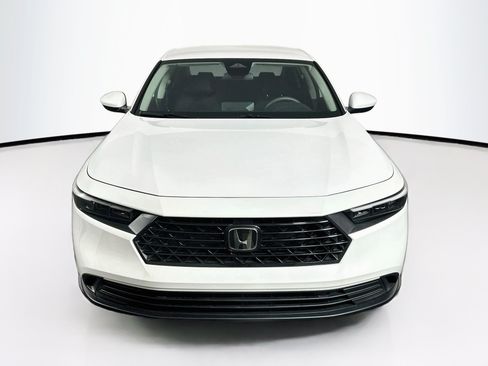 Used 2025 Honda Accord LX image 2