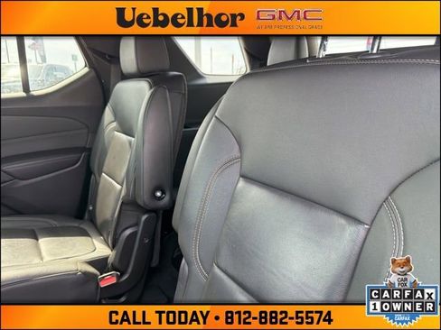Used 2023 Chevrolet Traverse LT image 19