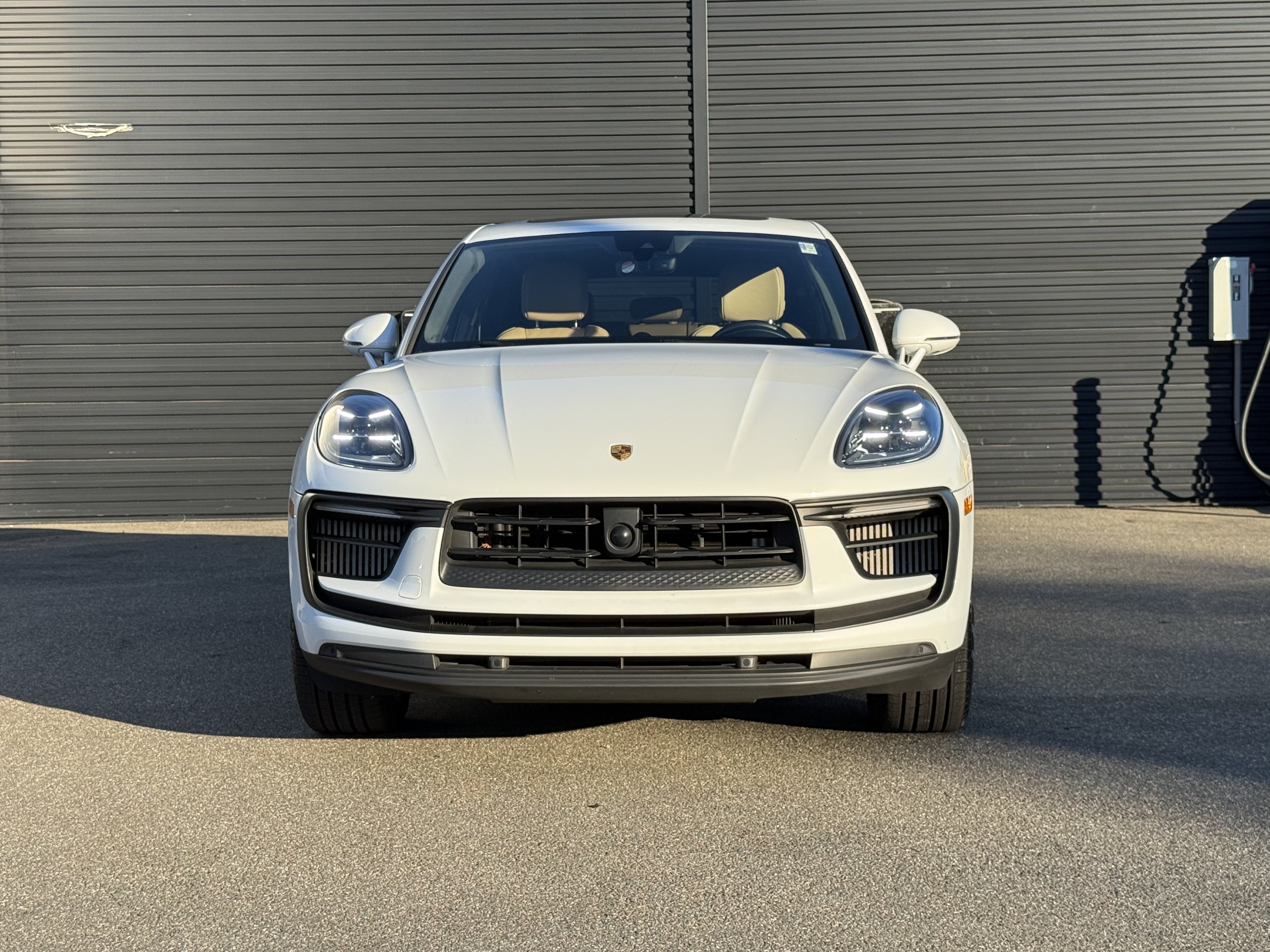 Certified 2023 Porsche Macan S AWD/4WD image 12