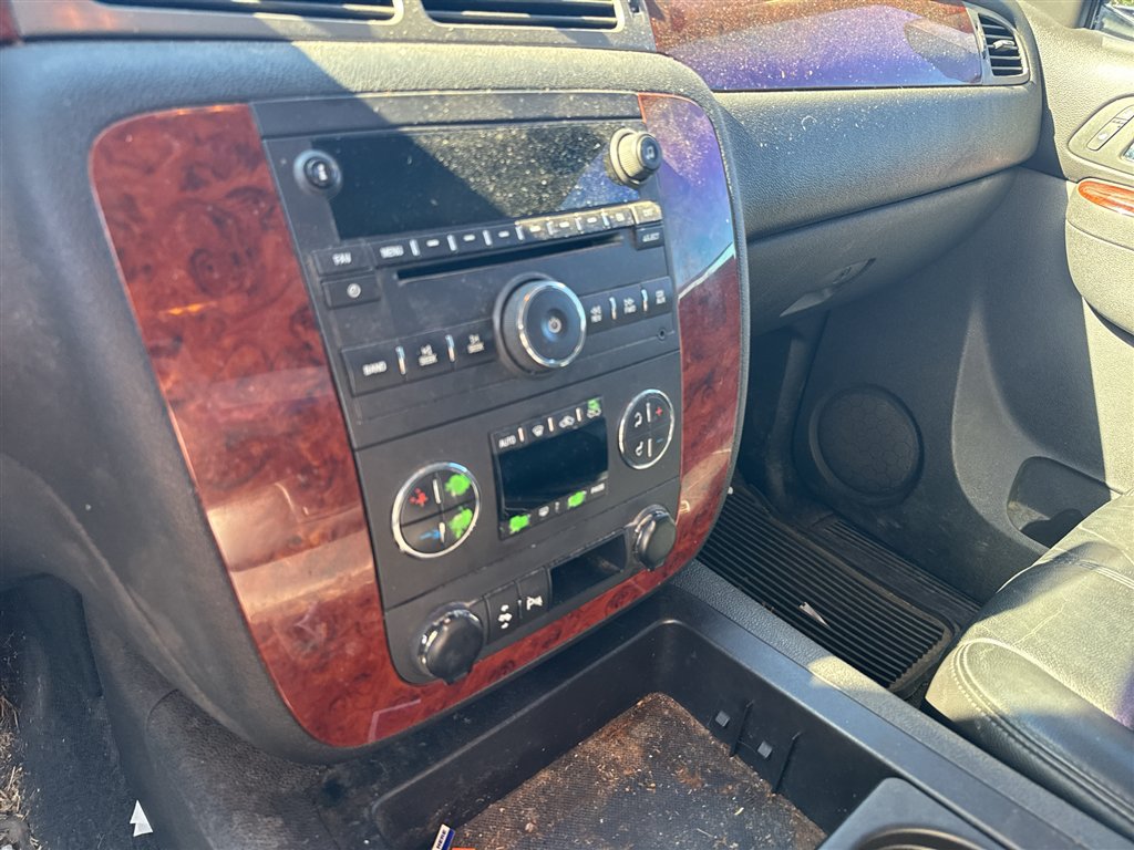 Used 2010 Chevrolet Silverado 3500 LTZ AWD/4WD image 9