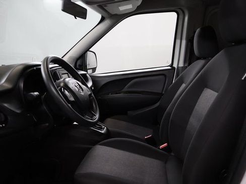 Used 2022 RAM ProMaster City Tradesman FWD image 12