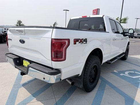 Used 2016 Ford F150 Lariat w/ Equipment Group 502A Luxury AWD/4WD image 4