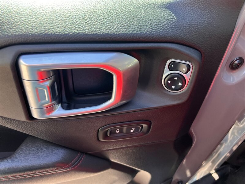 Used 2023 Jeep Wrangler Unlimited Rubicon 392 AWD/4WD image 24