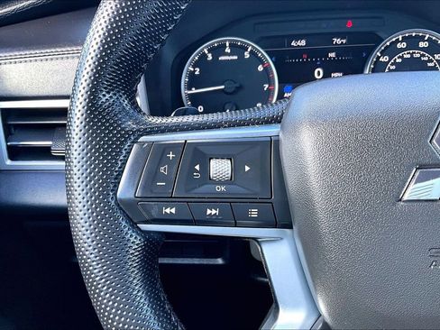 Used 2022 Mitsubishi Outlander SE AWD/4WD image 18