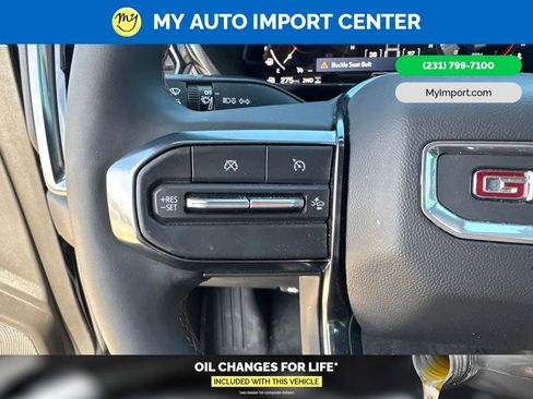 Used 2025 GMC Canyon AT4 w/ AT4 Premium Package AWD/4WD image 17