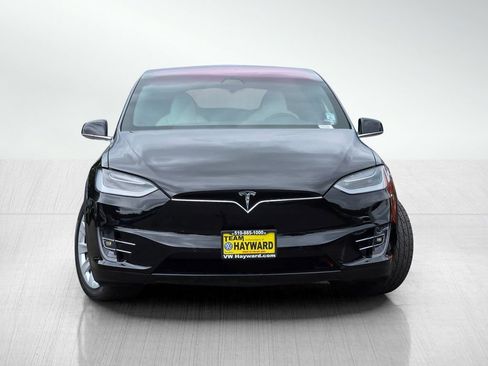 Used 2018 Tesla Model X 100D AWD/4WD image 4
