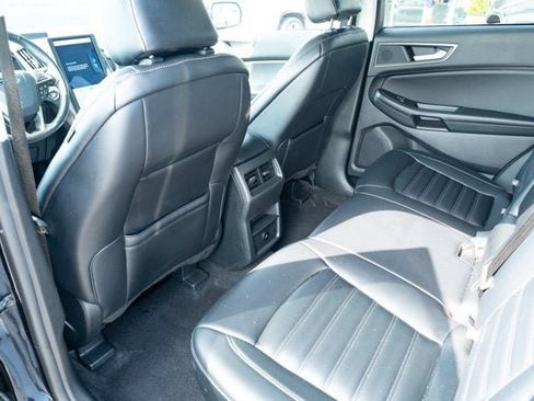 Used 2024 Ford Edge SEL AWD/4WD image 29