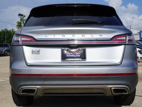 Used 2022 Lincoln Nautilus Reserve FWD image 6