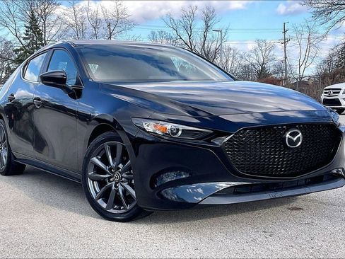 Used 2023 MAZDA MAZDA3 s image 34