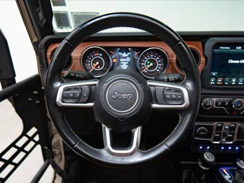 Used 2020 Jeep Gladiator Sport w/ Quick Order Package 24S AWD/4WD image 21