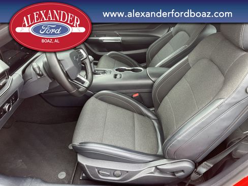 Used 2024 Ford Mustang Coupe image 8