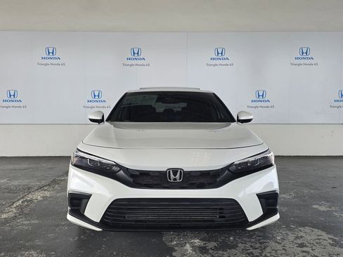 Used 2023 Honda Civic EX-L image 2