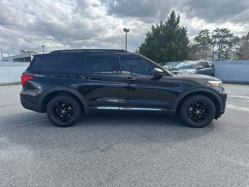 Used 2020 Ford Explorer XLT w/ Class III Trailer Tow Package image 5