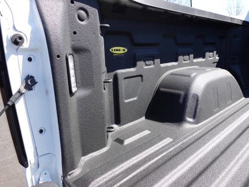 Used 2023 GMC Sierra 1500 Pro w/ Graphite Edition image 28