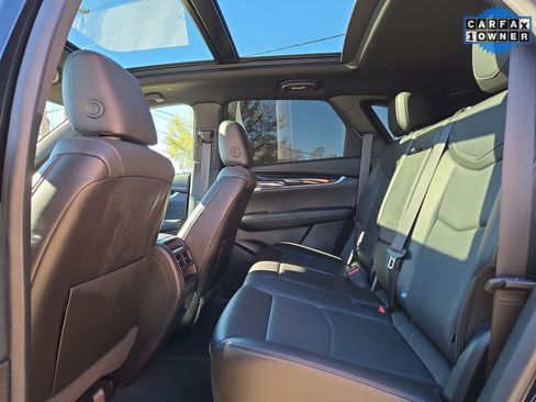 Used 2025 Cadillac XT5 Premium Luxury image 13
