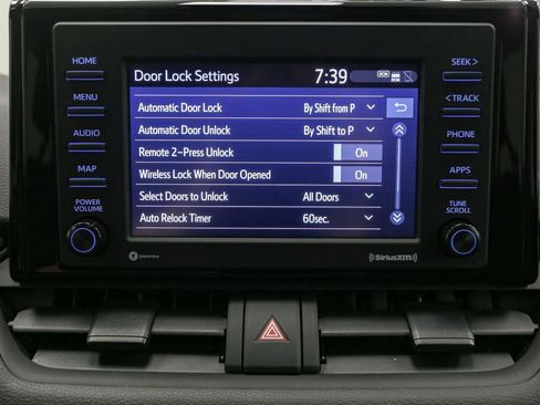 Used 2022 Toyota RAV4 XLE w/ Convenience Package AWD/4WD image 28