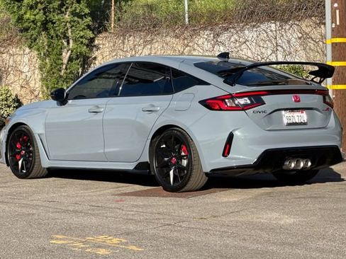 Certified 2025 Honda Civic Type R image 6