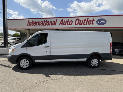 Used 2017 Ford Transit 250 148 Low Roof RWD image 1