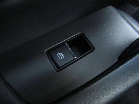 Used 2024 MAZDA CX-90 3.3 Turbo w/ Preferred Package image 32