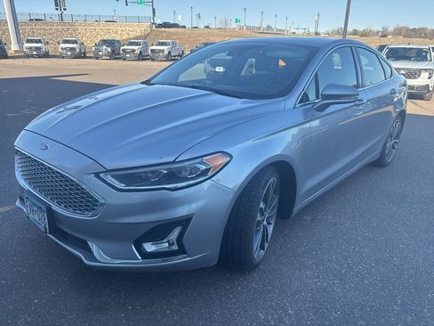 Used 2020 Ford Fusion Titanium image 2