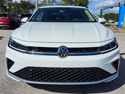 Used 2025 Volkswagen Jetta S image 2