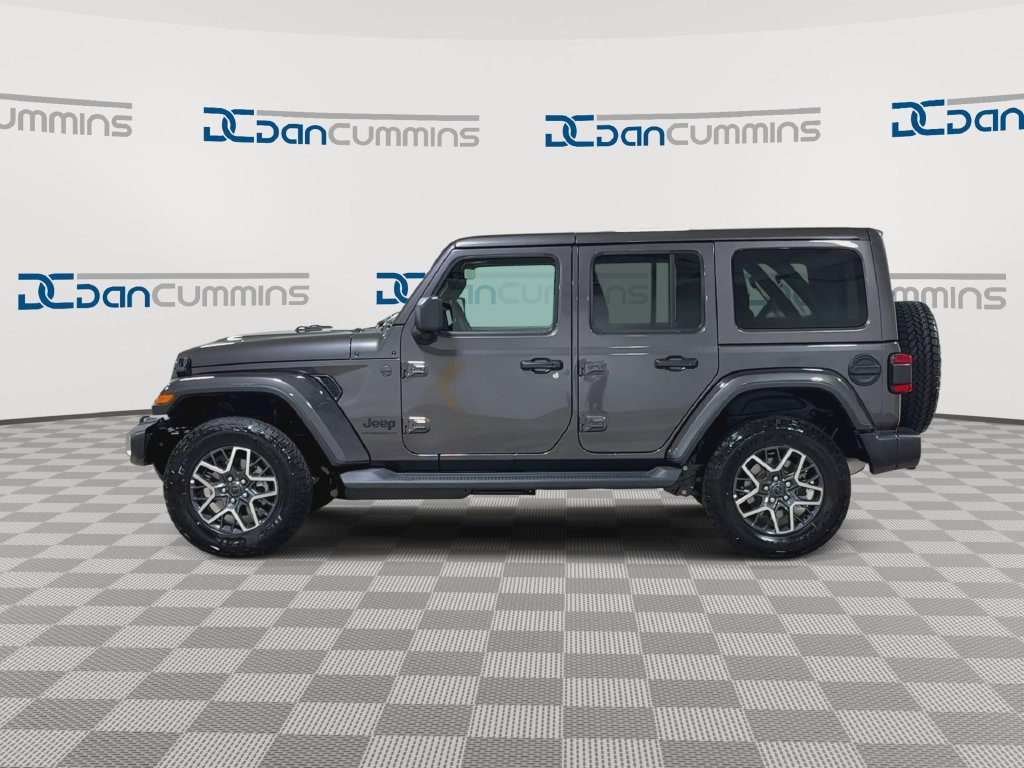 New 2026 Jeep Wrangler Unlimited Sahara AWD/4WD image 5