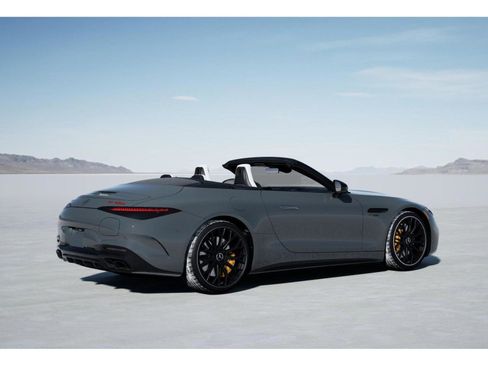 New 2025 Mercedes-Benz SL 63 AMG S e Performance 4MATIC image 20