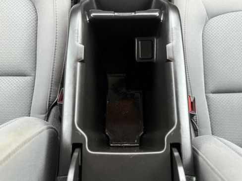 Used 2018 Chevrolet Colorado W/T w/ WT Convenience Package image 19