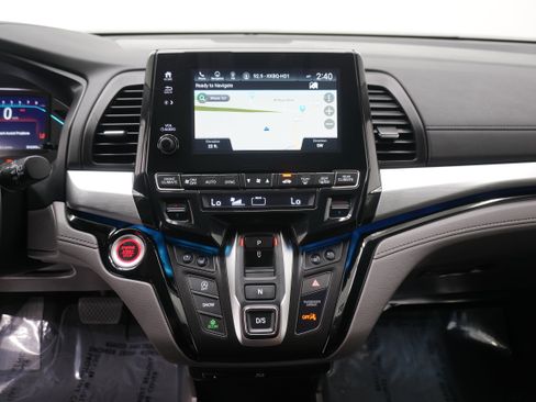 Used 2020 Honda Odyssey Elite image 25