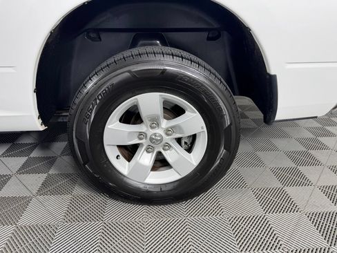 Used 2023 RAM 1500 Classic SLT w/ Trailer & Traction Group AWD/4WD image 34