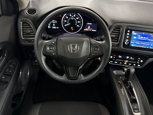 Used 2022 Honda HR-V EX image 14