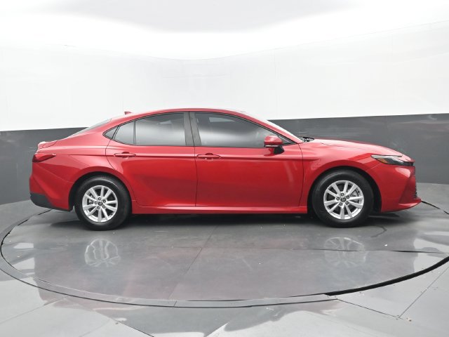 Used 2025 Toyota Camry LE FWD image 2
