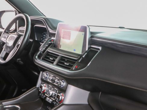Used 2023 GMC Yukon SLT image 29
