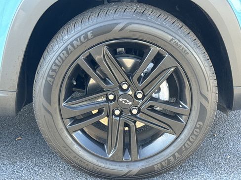 Certified 2025 Chevrolet Trax ACTIV w/ Driver Confidence Package image 13