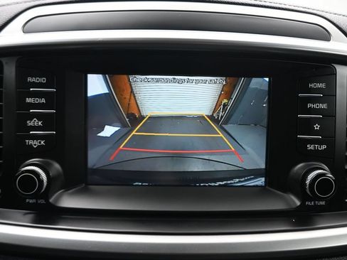 Used 2019 Kia Sorento S AWD/4WD image 19