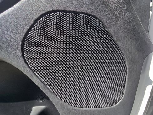 Used 2015 Jeep Grand Cherokee Limited image 24